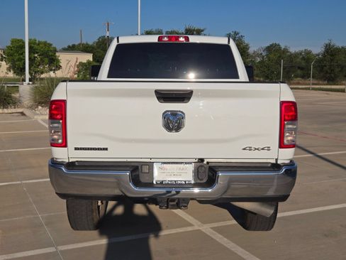 Used 2024 RAM 2500 Big Horn AWD/4WD image 4