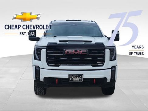 Used 2024 GMC Sierra 2500 AT4 w/ AT4 Premium Plus Package AWD/4WD image 8