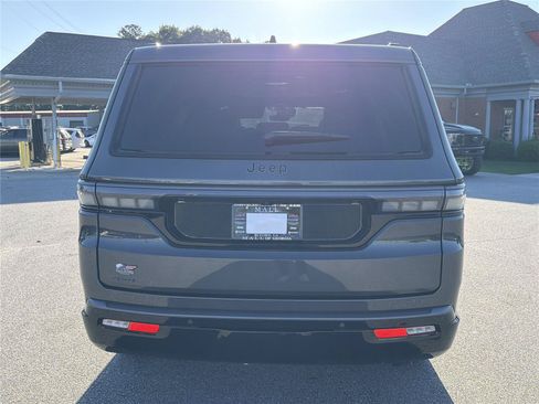 New 2026 Jeep Grand Wagoneer Limited AWD/4WD image 6