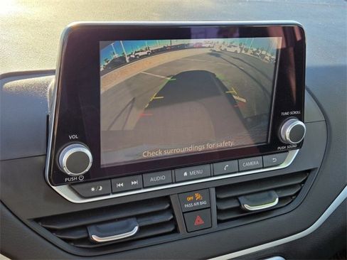 Used 2025 Nissan Altima 2.5 S image 22