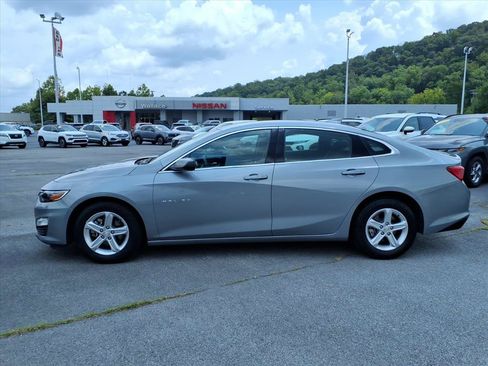 Used 2023 Chevrolet Malibu LT FWD image 9