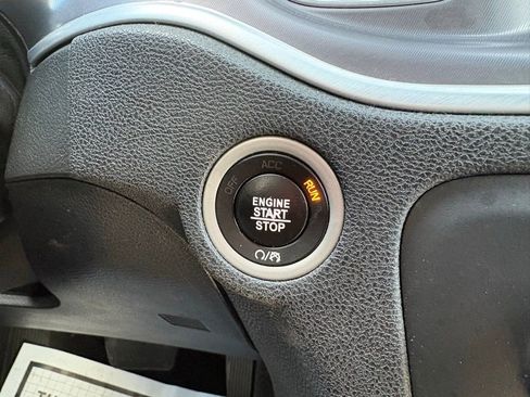 Used 2020 Dodge Charger Scat Pack image 38