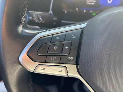 Used 2024 Volkswagen Jetta Sport FWD image 19