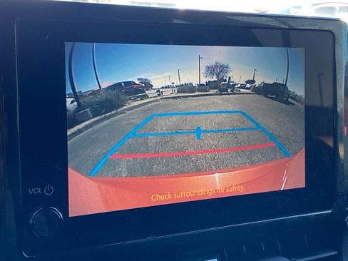 Used 2024 Toyota Corolla SE image 19