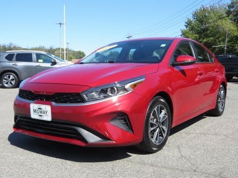Used 2023 Kia Forte LXS w/ LXS Technology Package image 1