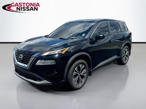 Used 2022 Nissan Rogue SV FWD image 3
