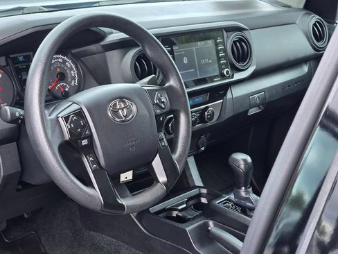 Used 2023 Toyota Tacoma SR AWD/4WD image 31