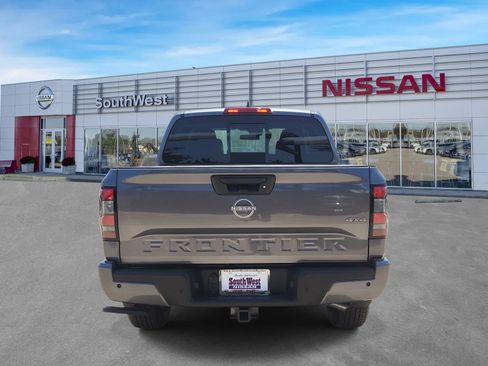 New 2026 Nissan Frontier SV w/ All-Weather Content Package AWD/4WD image 6