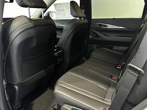 New 2026 INFINITI QX60 Luxe AWD/4WD image 11