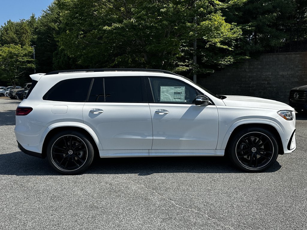 New 2026 Mercedes-Benz GLS 450 4MATIC image 9