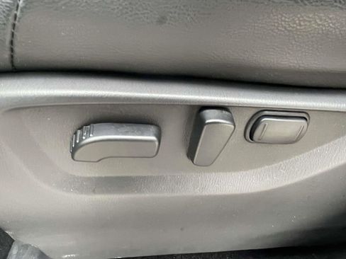 Used 2023 Nissan Armada SL w/ Midnight Edition Package image 16