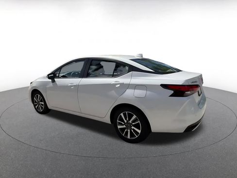 Used 2025 Nissan Versa SV FWD image 10
