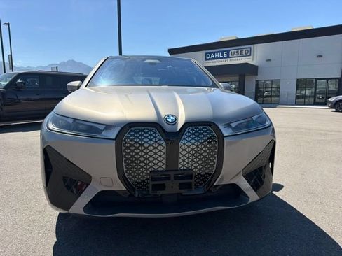 Used 2023 BMW iX xDrive50 w/ Sport Package AWD/4WD image 2