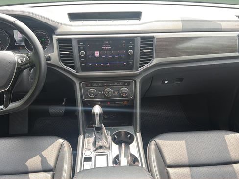 Used 2019 Volkswagen Atlas SE FWD image 9