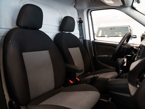 Used 2017 RAM ProMaster City Tradesman w/ Rear Back-up Camera Group FWD image 15