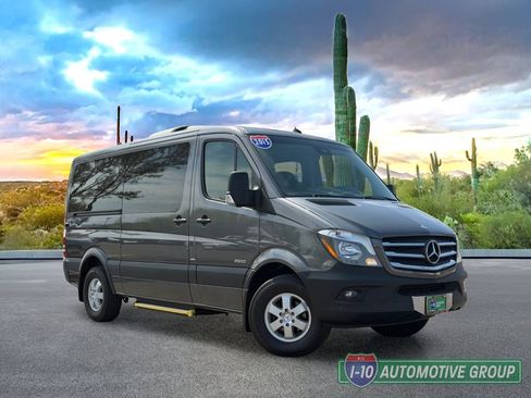 Used 2015 Mercedes-Benz Sprinter 2500 image 2
