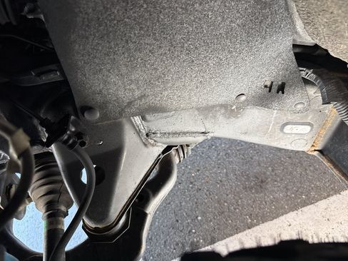 Used 2019 Toyota Tacoma TRD Sport AWD/4WD image 46