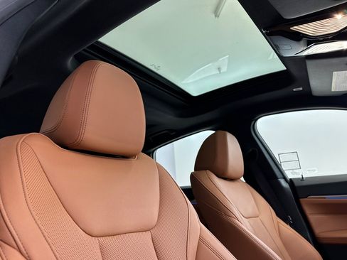 Certified 2023 BMW i4 eDrive40 RWD image 28