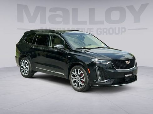 Used 2023 Cadillac XT6 Sport w/ Platinum Package AWD/4WD image 7