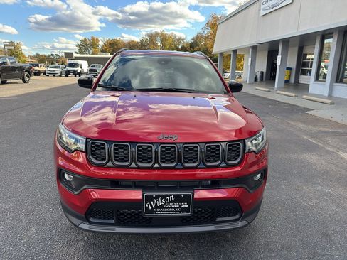 New 2026 Jeep Compass Latitude image 4