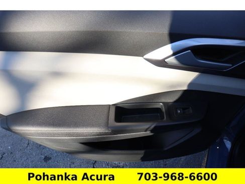 Used 2025 Volkswagen Taos SEL image 24