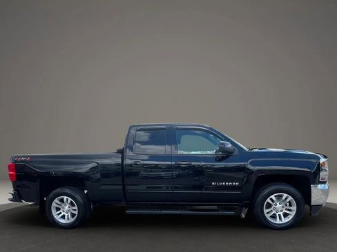 Used 2019 Chevrolet Silverado 1500 LT w/ All Star Edition AWD/4WD image 4