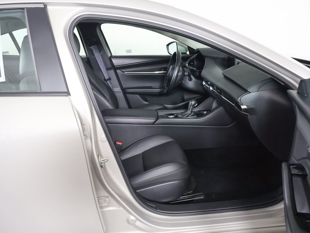 Used 2025 MAZDA MAZDA3 s FWD image 31