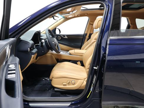 Used 2022 Genesis GV80 2.5T w/ Advanced Package 02 AWD/4WD image 13