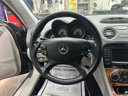 Used 2005 Mercedes-Benz SL 55 AMG image 12