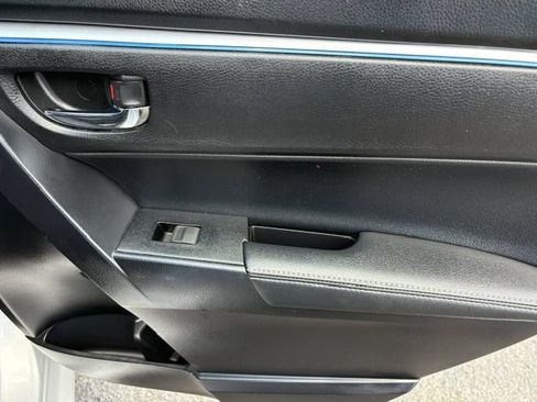 Used 2016 Toyota Corolla LE Premium FWD image 21