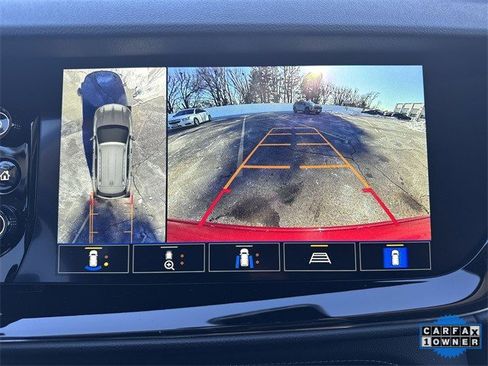 Used 2023 Buick Envision Avenir image 19