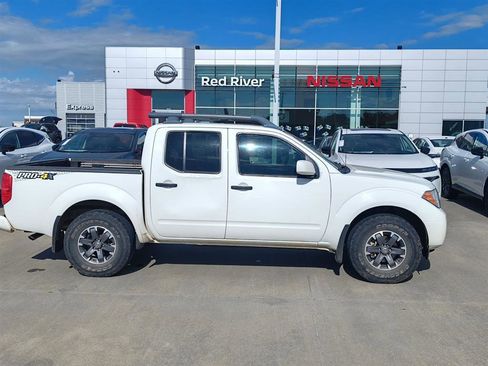 Used 2021 Nissan Frontier PRO-4X w/ Pro-4x Utility Package AWD/4WD image 1