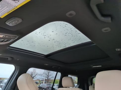 New 2026 Jeep Grand Cherokee L Limited image 31