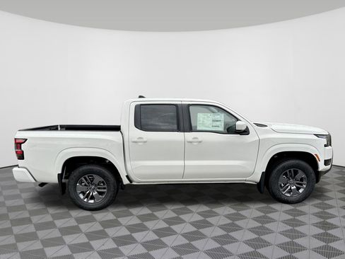 New 2026 Nissan Frontier SV image 5
