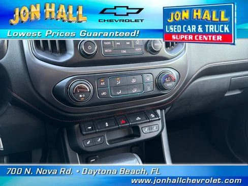 Used 2017 GMC Canyon SLE w/ All Terrain Package image 32