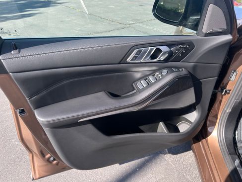 Used 2020 BMW X7 xDrive40i w/ Premium Package AWD/4WD image 10