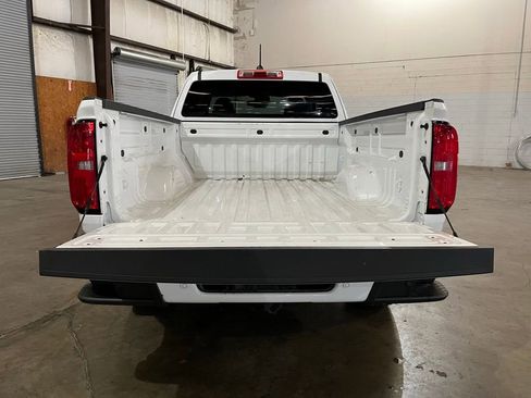 Used 2022 Chevrolet Colorado LT w/ Fleet Safety Package image 12