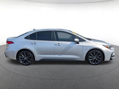 Used 2024 Toyota Corolla SE FWD image 8