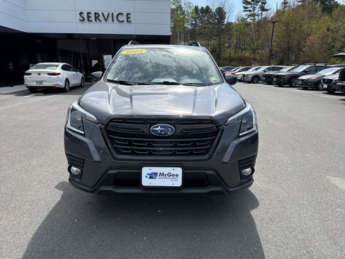 Used 2023 Subaru Forester Premium AWD/4WD image 8
