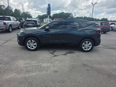 Used 2019 Chevrolet Blazer LT FWD image 2