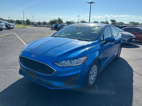 Used 2020 Ford Fusion S FWD image 5