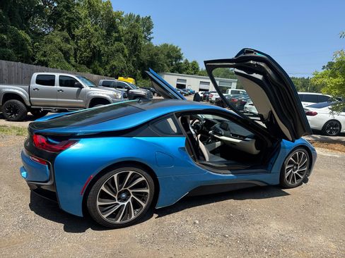 Used 2016 BMW i8 AWD/4WD image 32