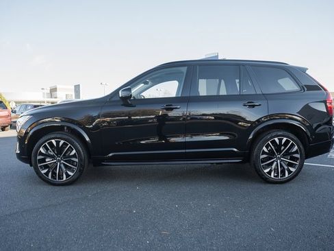 New 2026 Volvo XC90 B6 Ultra w/ Protection Package image 4