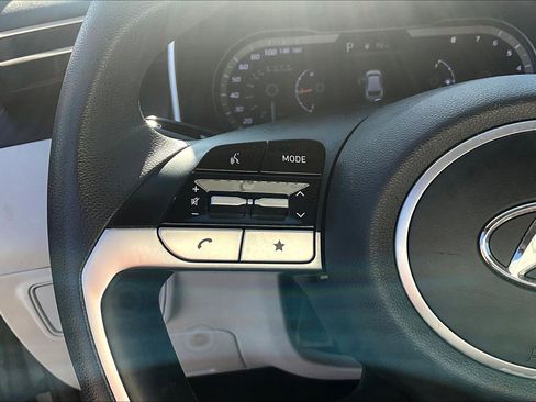 Used 2023 Hyundai Tucson SE image 22