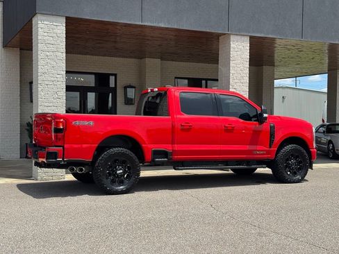 Used 2024 Ford F250 Lariat w/ Lariat Ultimate Package AWD/4WD image 15