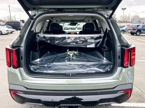 New 2026 Kia Sorento SX AWD/4WD image 10