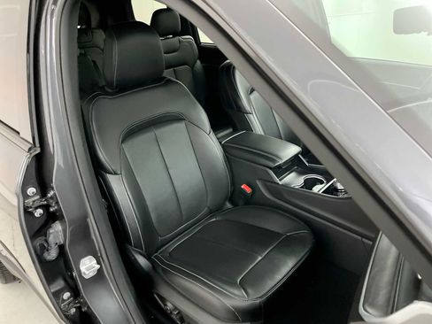 Used 2024 Jeep Grand Cherokee L Limited w/ Luxury Tech Group II AWD/4WD image 33