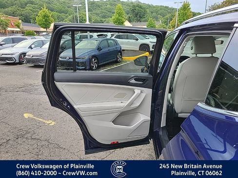 Certified 2023 Volkswagen Tiguan SE AWD/4WD image 45