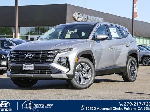 New 2026 Hyundai Tucson Blue SE image 1