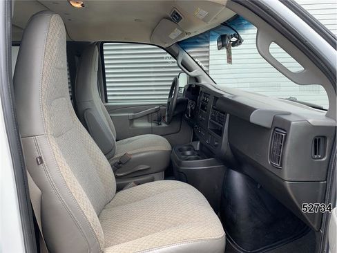 Used 2024 Chevrolet Express 3500 LS RWD image 20